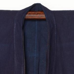 中国　雲南省　ハニ族　女性藍染衣装　二層
