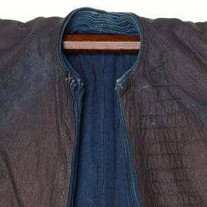 中国　雲南省　ハニ族　男性藍染衣装　十二層