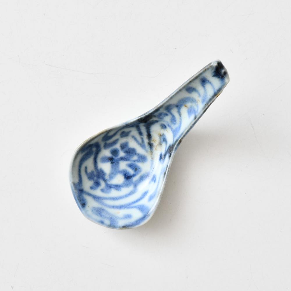 中国 徳化 青花レンゲ ｜ みんげい おくむら （日本と世界の民芸）