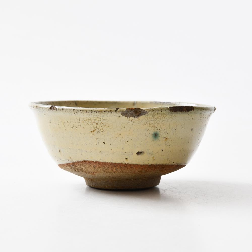 中国茶碗 宋代 古渡 白磁茶碗（960–1279 CE） | 入蘆花（ロカニイル）