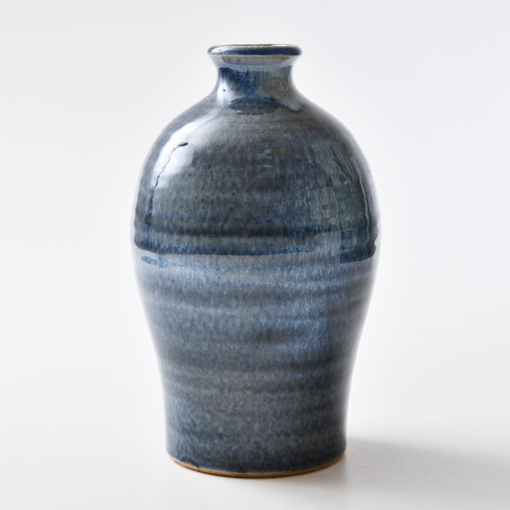 やきもの山上 呉須八寸花器 ｜ みんげい おくむら （日本と世界の民芸）