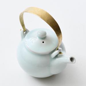 䇊q@nyr