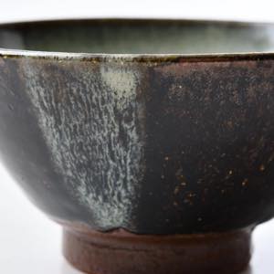 �O���q�@���֔����јq