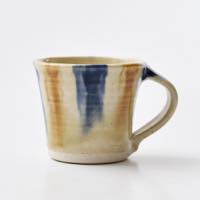 ���˖{�Ɨq�@�O�ʃ}�O�J�b�v�@��