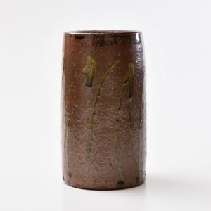 越前自然釉かぶら形花入 三名窯 灰釉筒描花入 ｜ みんげい おくむら （日本と世界の民芸）